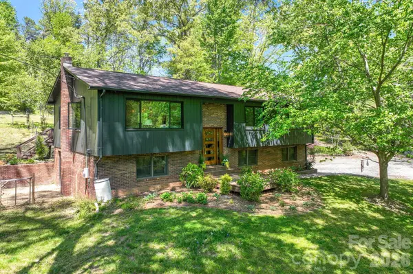 75 High Valley Estates DR, Alexander, NC 28701