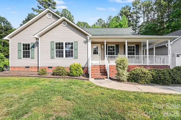 392 Cove Wood DR, Denton, NC 27239