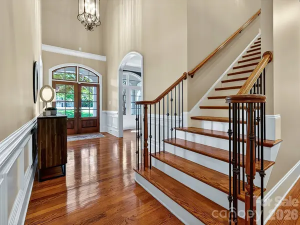 7510 Seton House LN, Charlotte, NC 28277