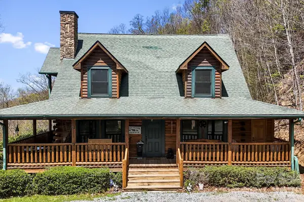 195 Justin RDG, Clyde, NC 28721