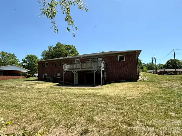 3195 Westview ST, Valdese, NC 28690
