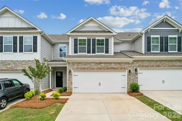 4398 Bronze BLVD,  Sherrills Ford,  NC 28673
