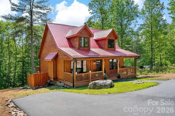 3122 Bear Paw AVE, Valdese, NC 28690