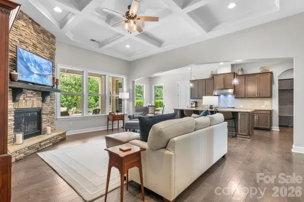 1013 Torrens DR, Wesley Chapel, NC 28110