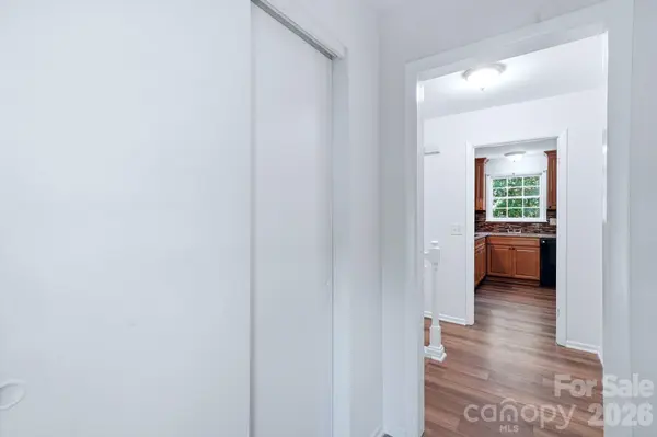 1412 Rama RD, Charlotte, NC 28211