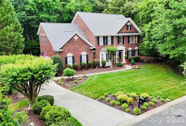 4365 Enchantment Cove LN, Charlotte, NC 28216