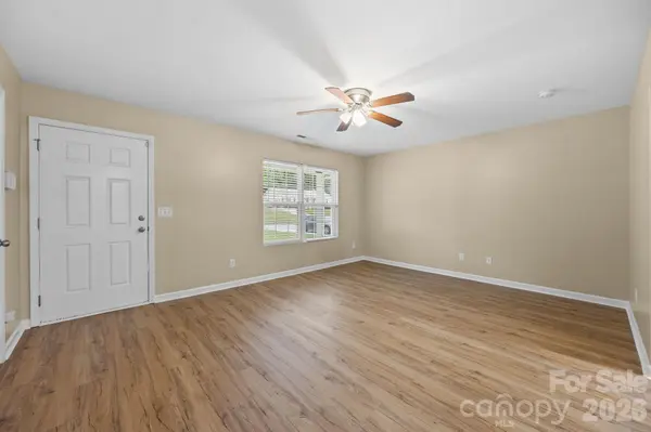 2010 E Park DR, Lancaster, SC 29720