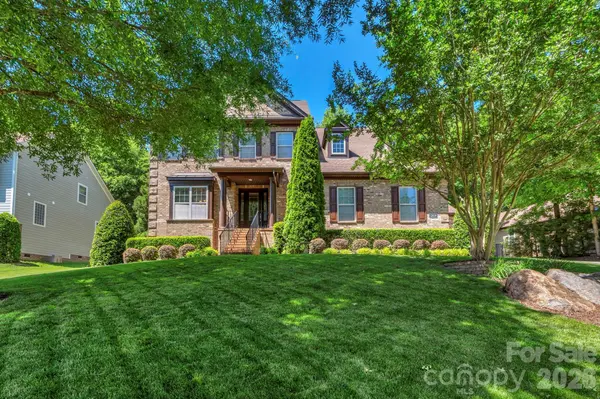12820 Elkhorn DR, Charlotte, NC 28278