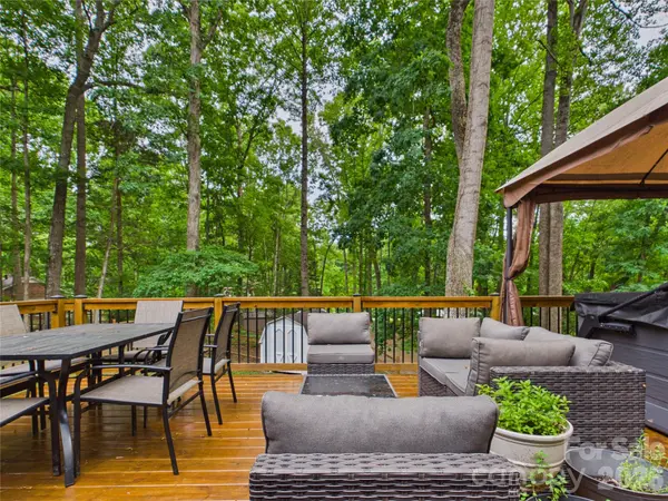 636 Wilderness TRL, Denver, NC 28037