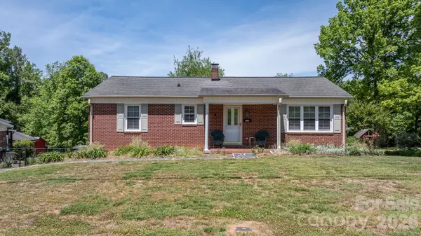 406 Swanson DR SW, Lenoir, NC 28645