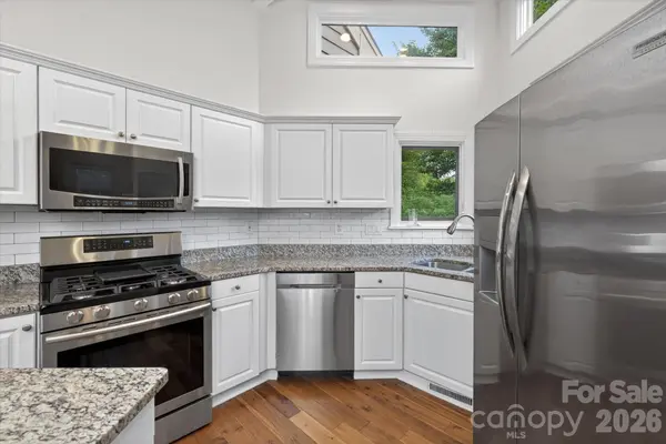 14527 Waterside DR, Charlotte, NC 28278