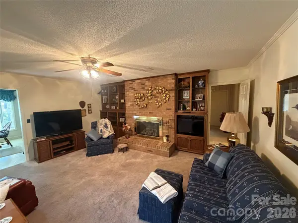 605 Queens RD, Cherryville, NC 28021