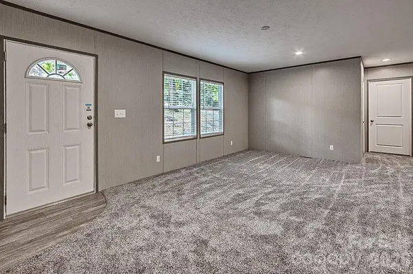 2140 Poole Town RD, Asheboro, NC 27205