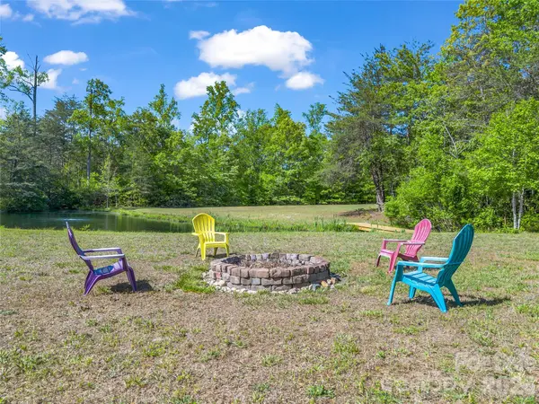 121 Emerald Pkwy, Rutherfordton, NC 28139