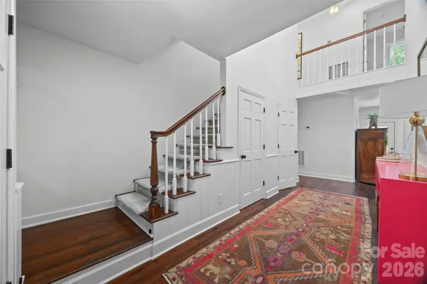 517 Raintree DR, Matthews, NC 28104