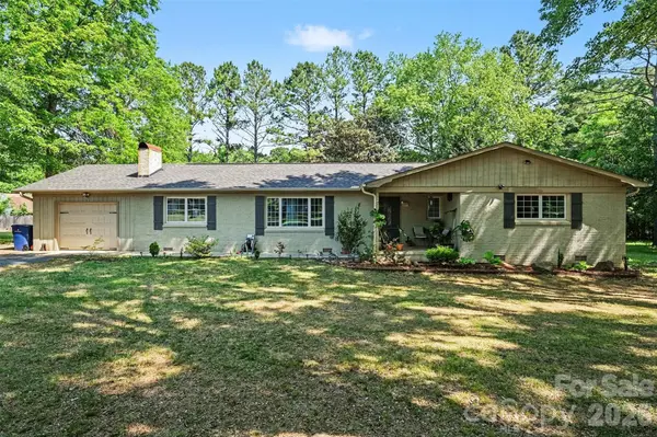 3950 Rocky River PL, Harrisburg, NC 28075