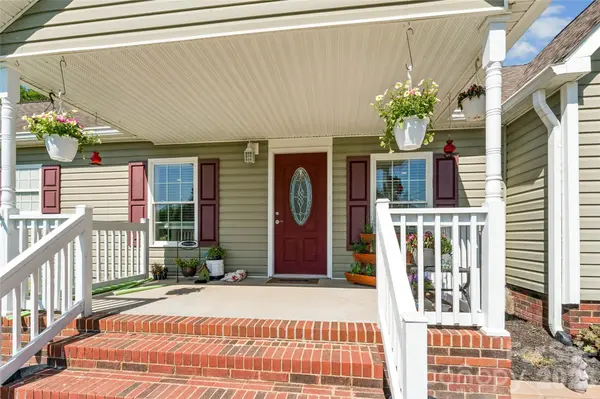 1820 Landsford RD, Marshville, NC 28103