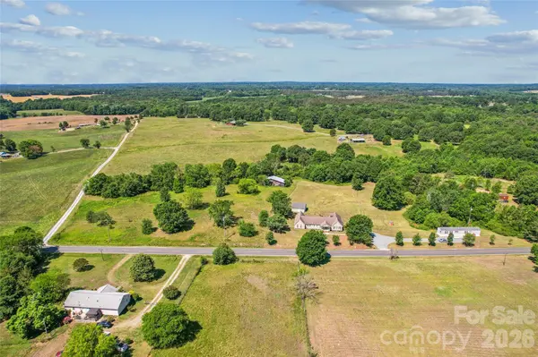 1820 Landsford RD, Marshville, NC 28103