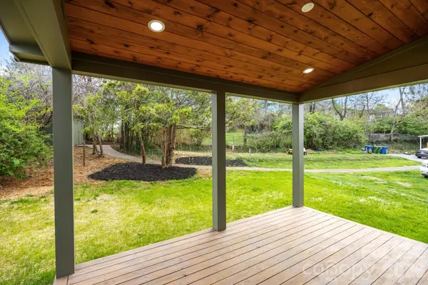 89 Oakley RD, Asheville, NC 28803