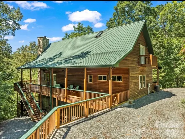 461 N Mallard CV,  Almond,  NC 28771
