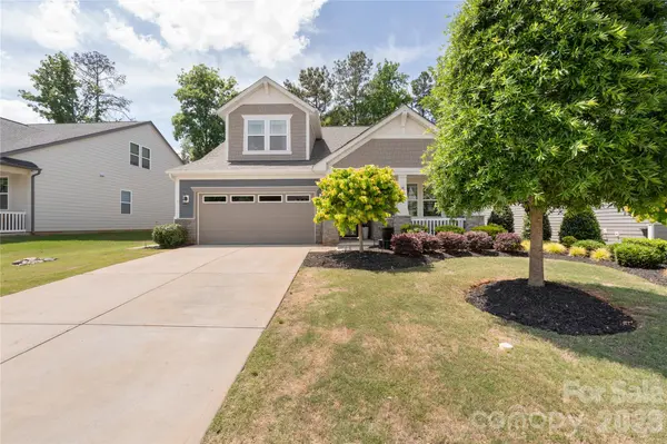 445 Sandbar PT, Clover, SC 29710