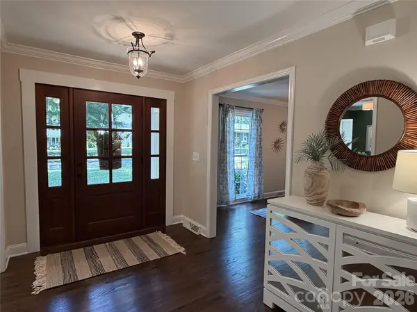 3331 Champaign ST, Charlotte, NC 28210