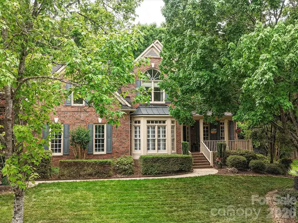 17405 Lynx Den CT, Davidson, NC 28036