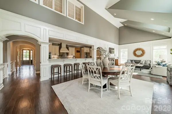 701 Copper Tree LN, Waxhaw, NC 28173