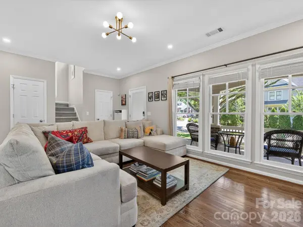 2204 Winthrop AVE, Charlotte, NC 28203