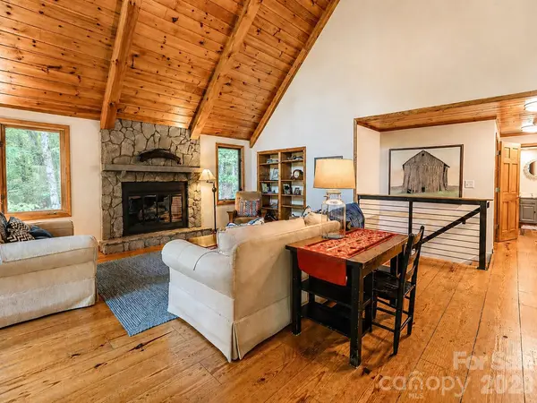 331 Quail Ridge RD, Lake Lure, NC 28746