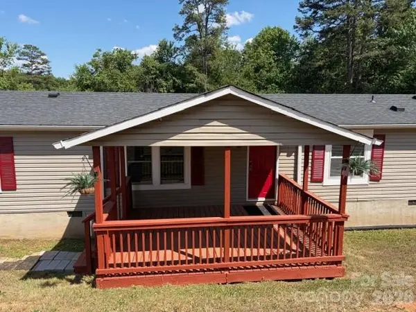 2659 Deertrack DR, Connelly Springs, NC 28612