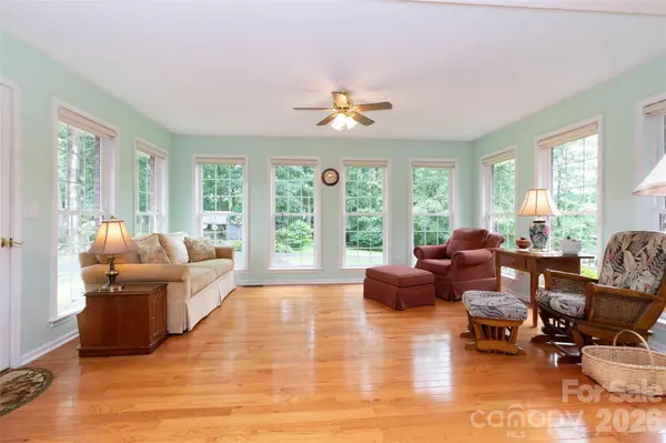 45 Presbyterian Church RD, Mills River, NC 28759