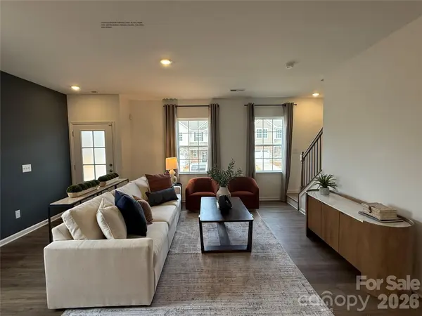 289 Fourth ST, York, SC 29745