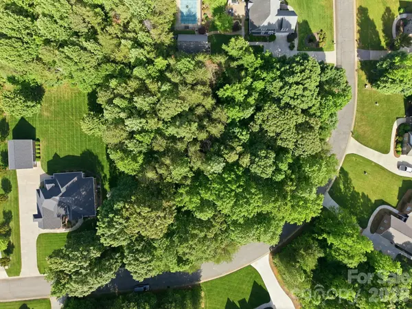 1249 Oak Grove LN, Salisbury, NC 28146