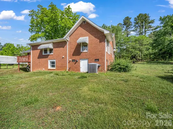 271 Old Ballpark RD, Forest City, NC 28043