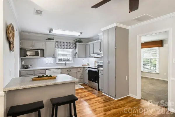 7008 Brookgreen TER, Matthews, NC 28104