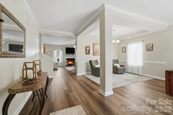 1464 Moss Creek DR, Harrisburg, NC 28075