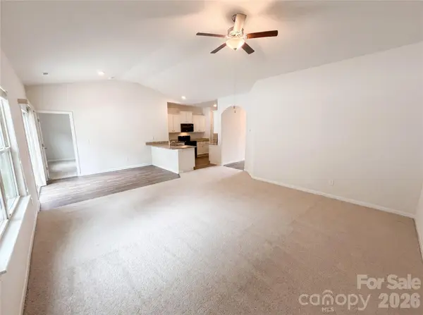 7336 Amberly Hills RD, Charlotte, NC 28215