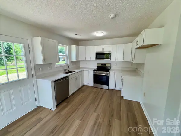 1002 Crescent WAY, Wingate, NC 28174