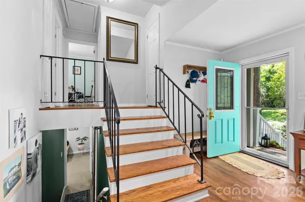 5015 Murrayhill RD, Charlotte, NC 28210