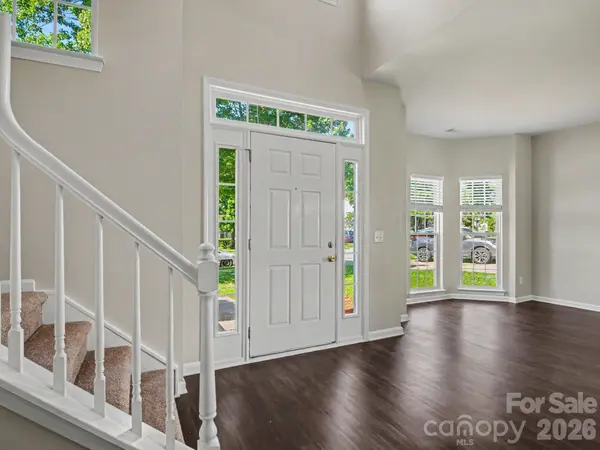 5142 Bentgrass Run DR, Charlotte, NC 28269
