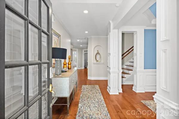 3112 Ethereal LN, Charlotte, NC 28226