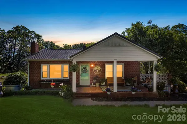 210 Stockton ST, Shelby, NC 28150