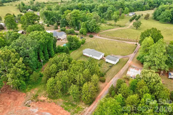 251 Indian TRL, Forest City, NC 28043