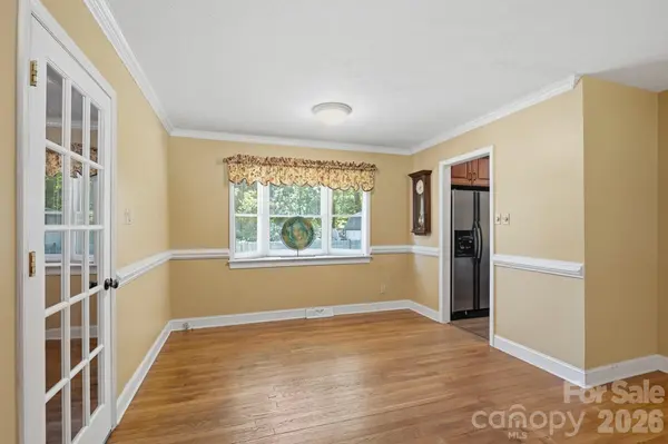 624 Patricia AVE, Harrisburg, NC 28075