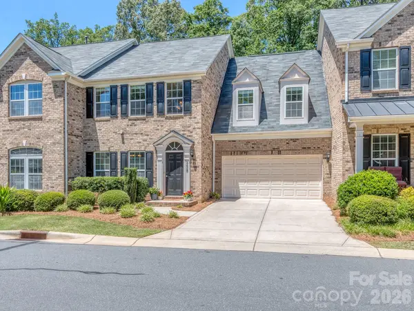 3428 Park South Station BLVD, Charlotte, NC 28210