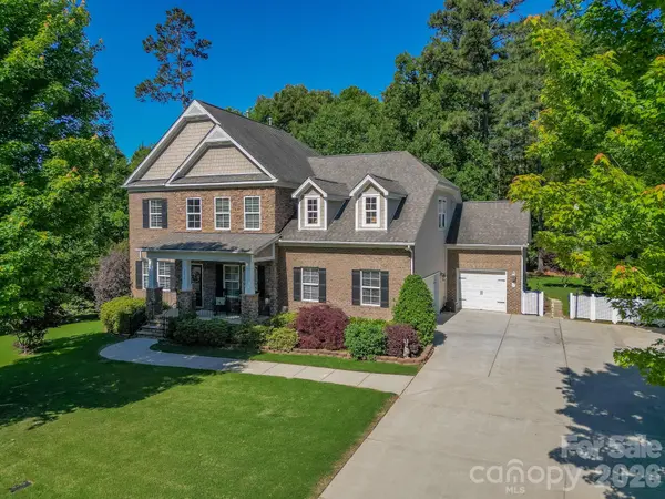 2015 Madeira CIR, Waxhaw, NC 28173