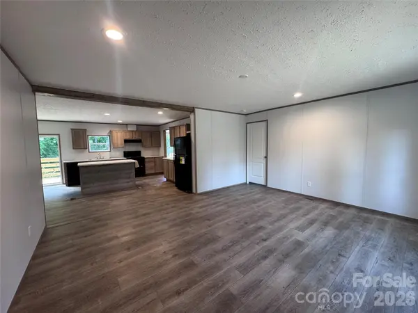 218 Diana RD, Cherryville, NC 28021
