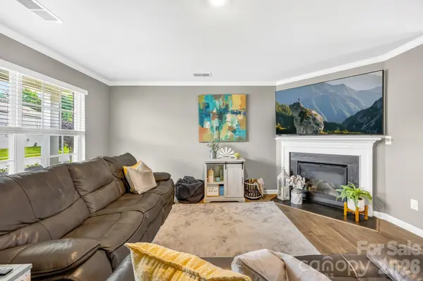 2611 Idared DR, Dallas, NC 28034