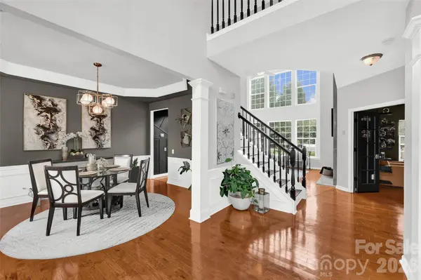 2012 Arbor Vista DR, Charlotte, NC 28262